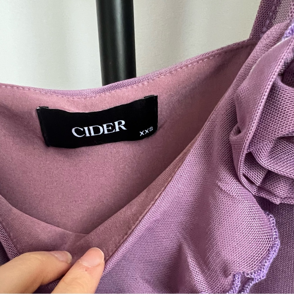 Purple Ruffle Hem Asymmetrical Tank Top - Picture 3 of 4